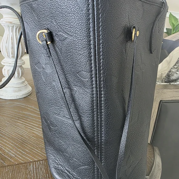 LOUIS VUITTON Neverfull MM tote Monogram Empreinte. - Picture 5 of 8